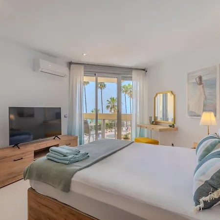 Beachfront Centric Duplex With Pool & Amazing Views Appartement *